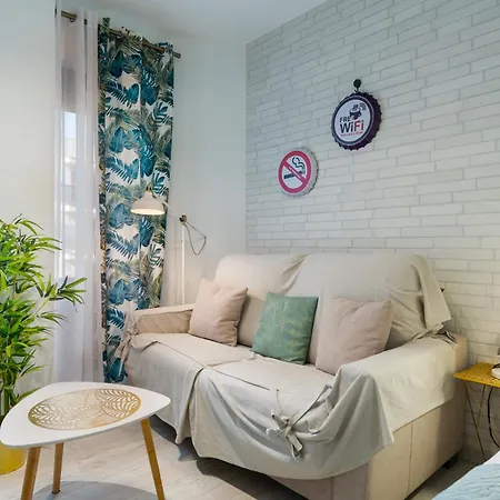 Luxury Triana *
