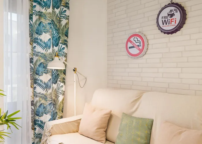 Luxury Triana * סביליה